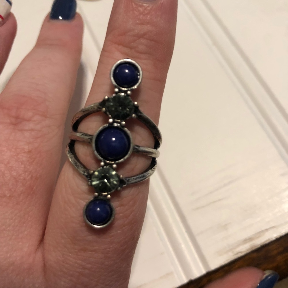 Multi stone ring